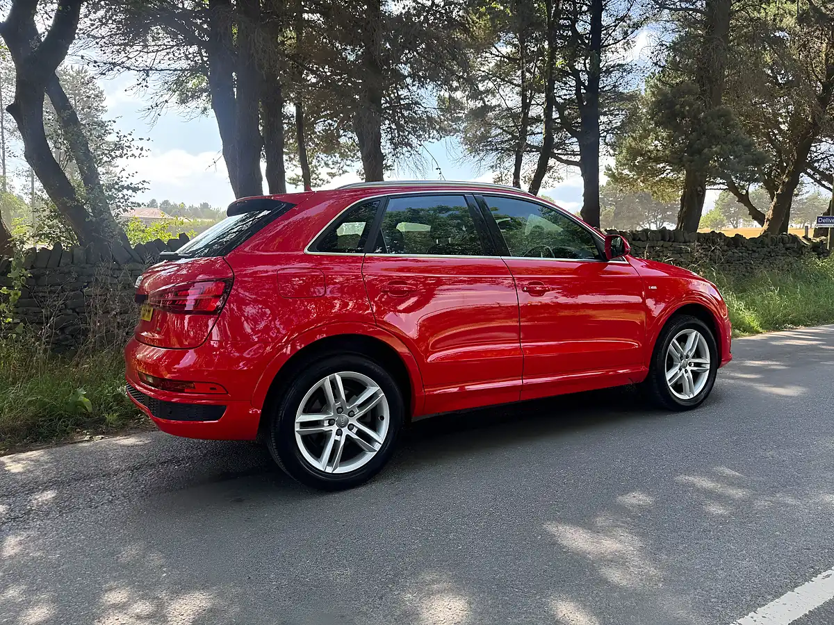 Used 2015 Audi Q3 S Line Red - Interior and Exterior details 7
