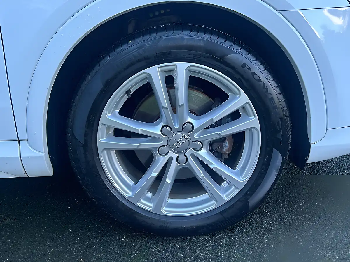 Used 2015 Audi Q3 S Line White - Interior and Exterior details 13