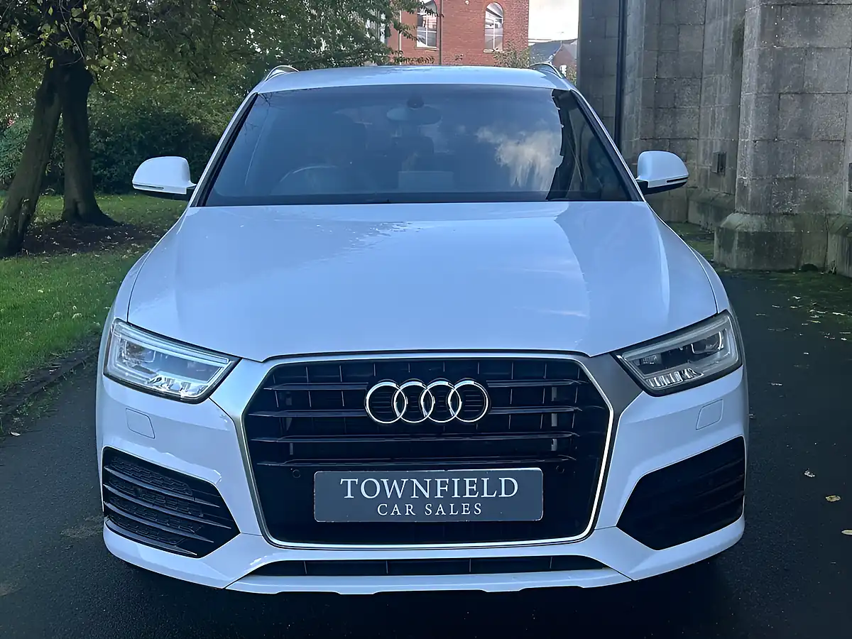 Used 2015 Audi Q3 S Line White - Interior and Exterior details 2