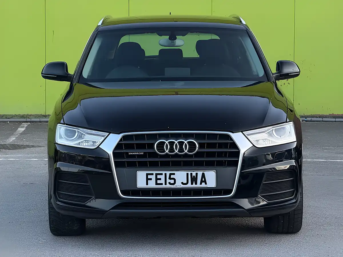 Used 2015 Audi Q3 Se Black - Interior and Exterior details 3
