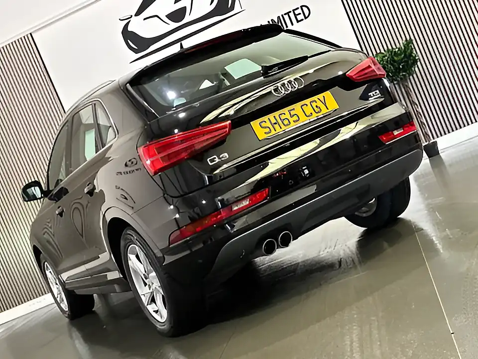 Used 2015 Audi Q3 Se Black - Interior and Exterior details 11