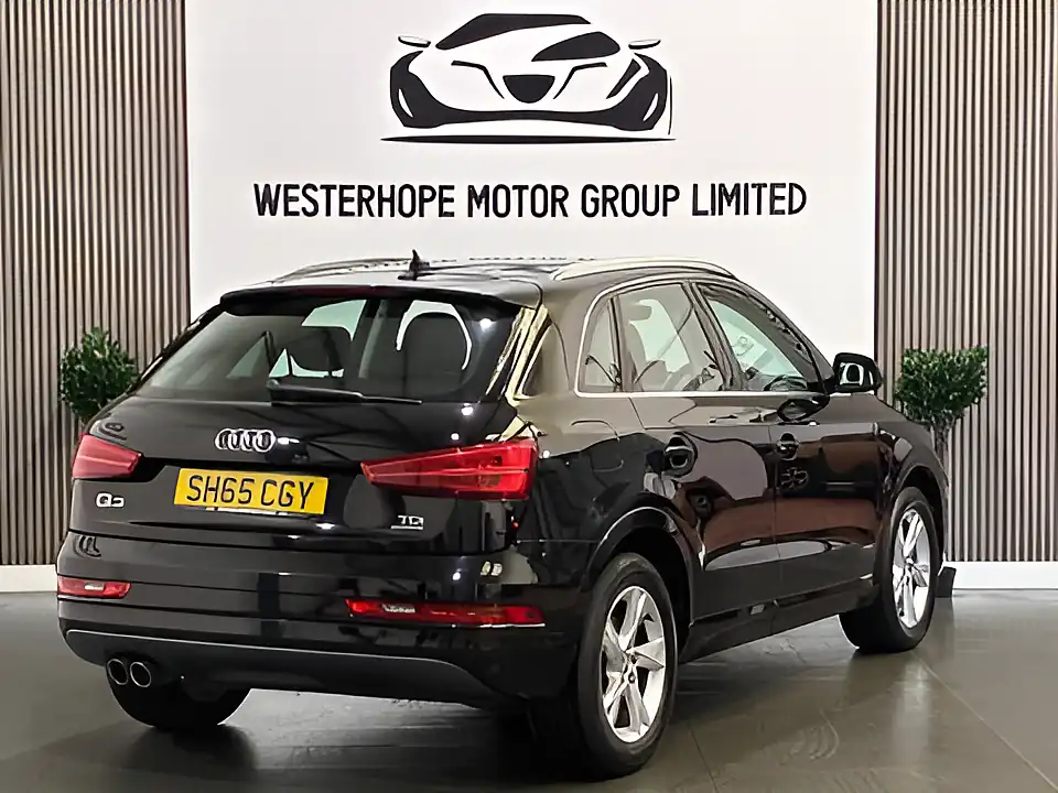 Used 2015 Audi Q3 Se Black - Interior and Exterior details 4