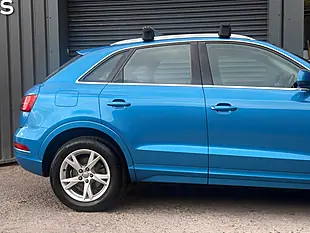 Used 2015 Audi Q3 Se Blue - Interior and Exterior details 10