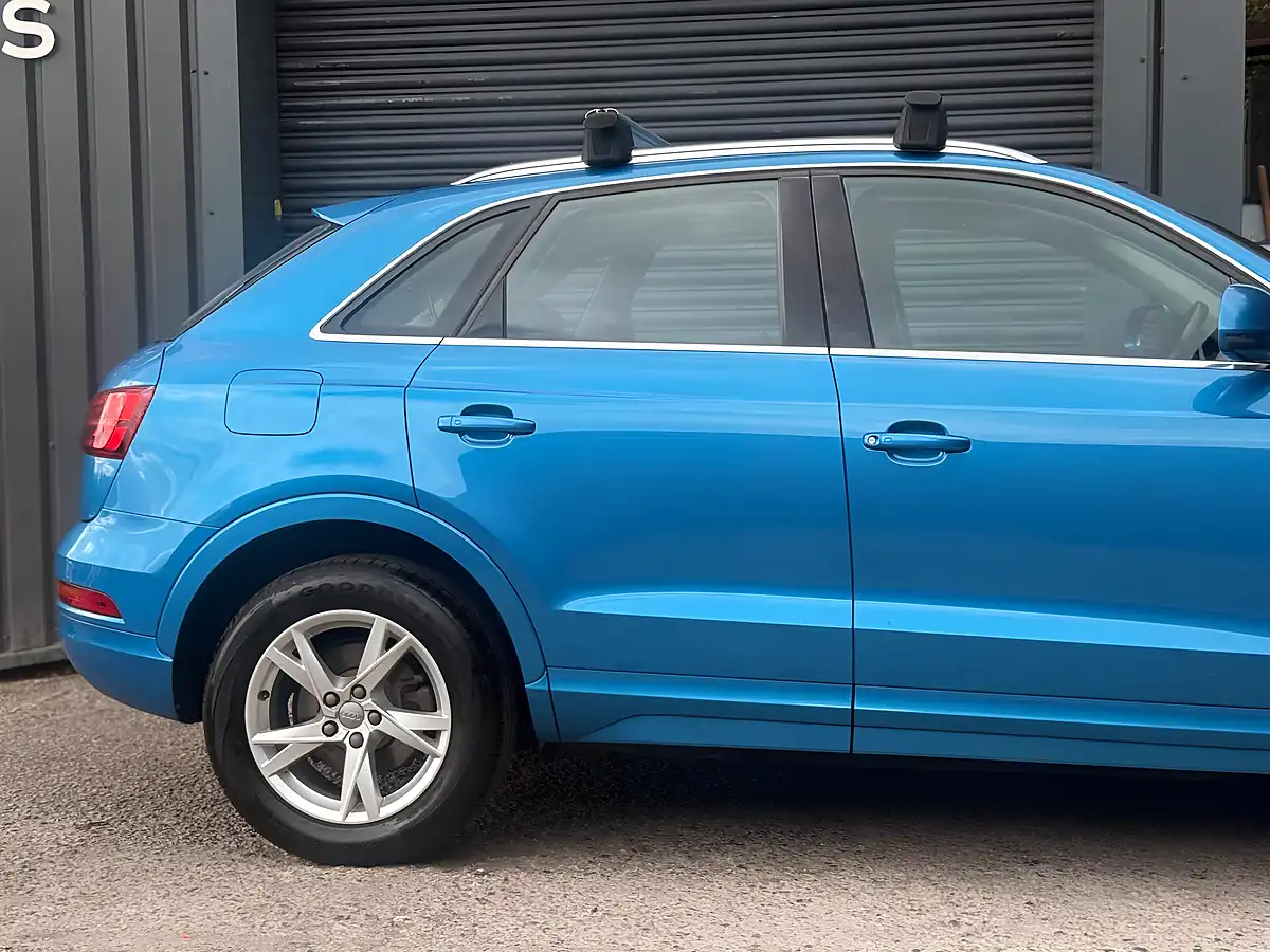 Used 2015 Audi Q3 Se Blue - Interior and Exterior details 10