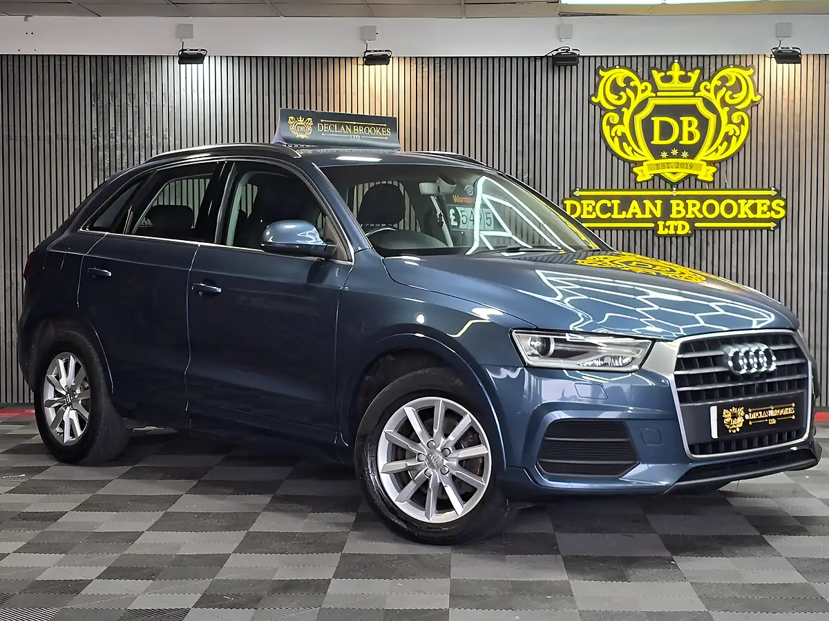 Used 2015 Audi Q3 Se Blue - Front View