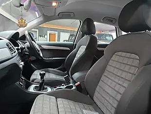 Used 2015 Audi Q3 Se Blue - Interior and Exterior details 10
