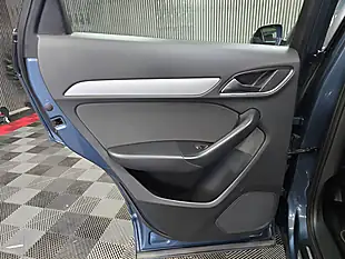 Used 2015 Audi Q3 Se Blue - Interior and Exterior details 14
