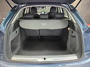 Used 2015 Audi Q3 Se Blue - Interior and Exterior details 15