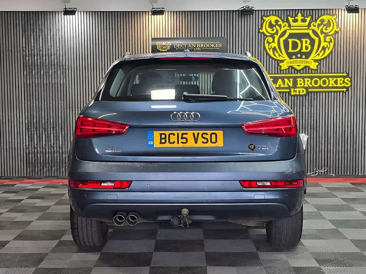 Used 2015 Audi Q3 Se Blue - Interior and Exterior details 4