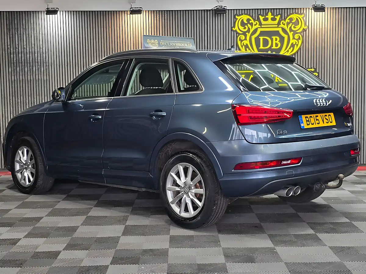 Used 2015 Audi Q3 Se Blue - Interior and Exterior details 5