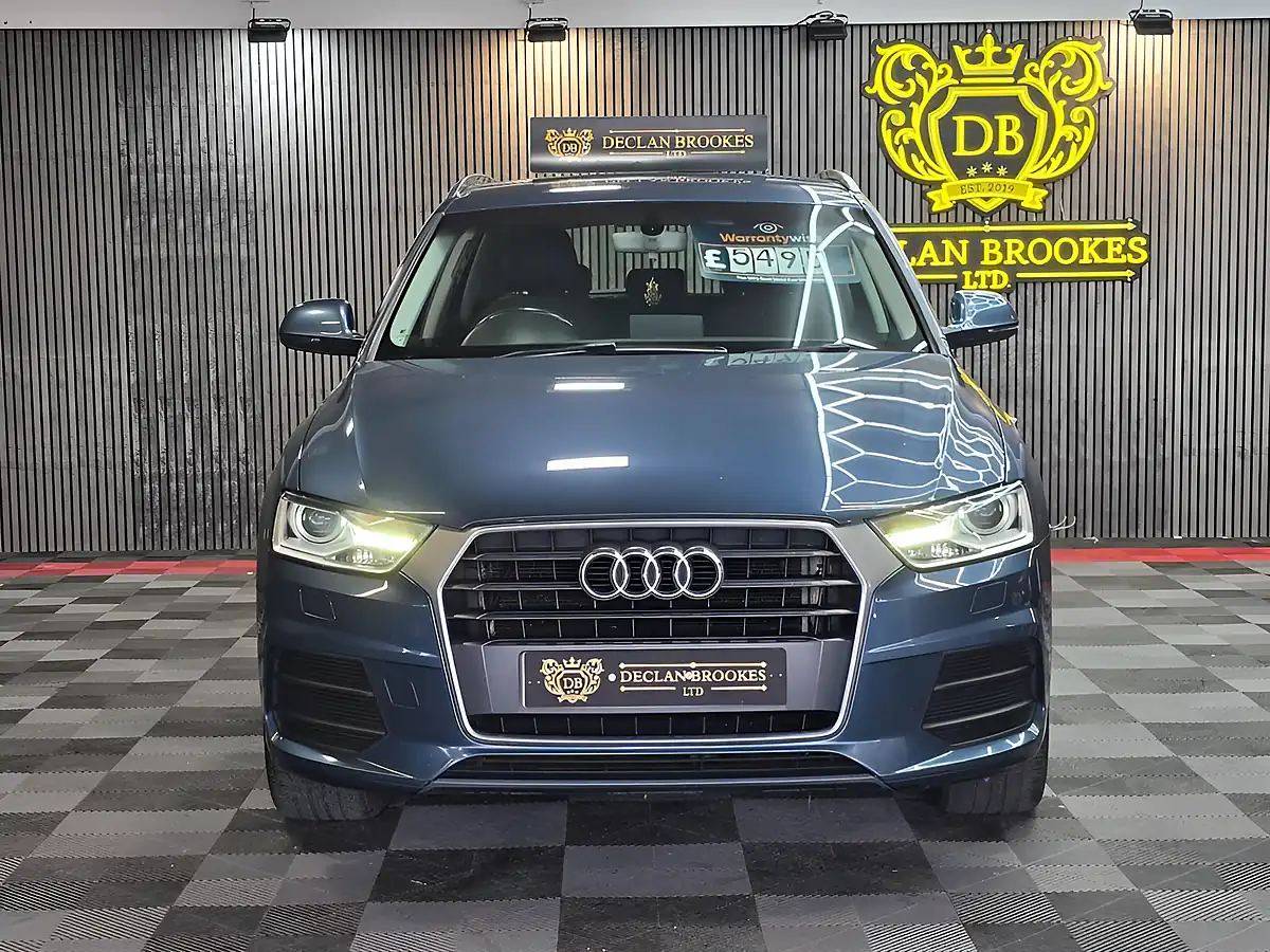 Used 2015 Audi Q3 Se Blue - Interior and Exterior details 8