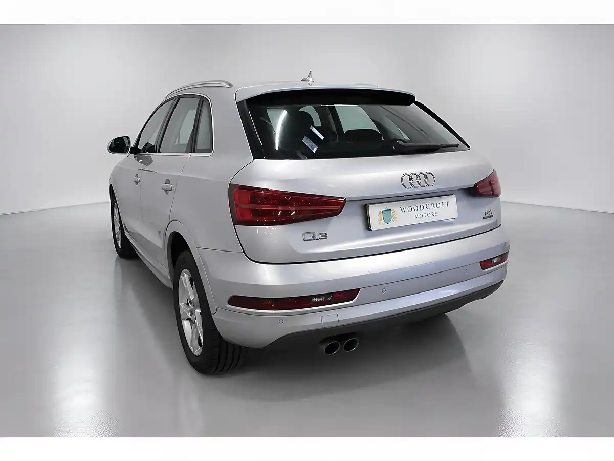 Used 2015 Audi Q3 Se Silver - Interior and Exterior details 5