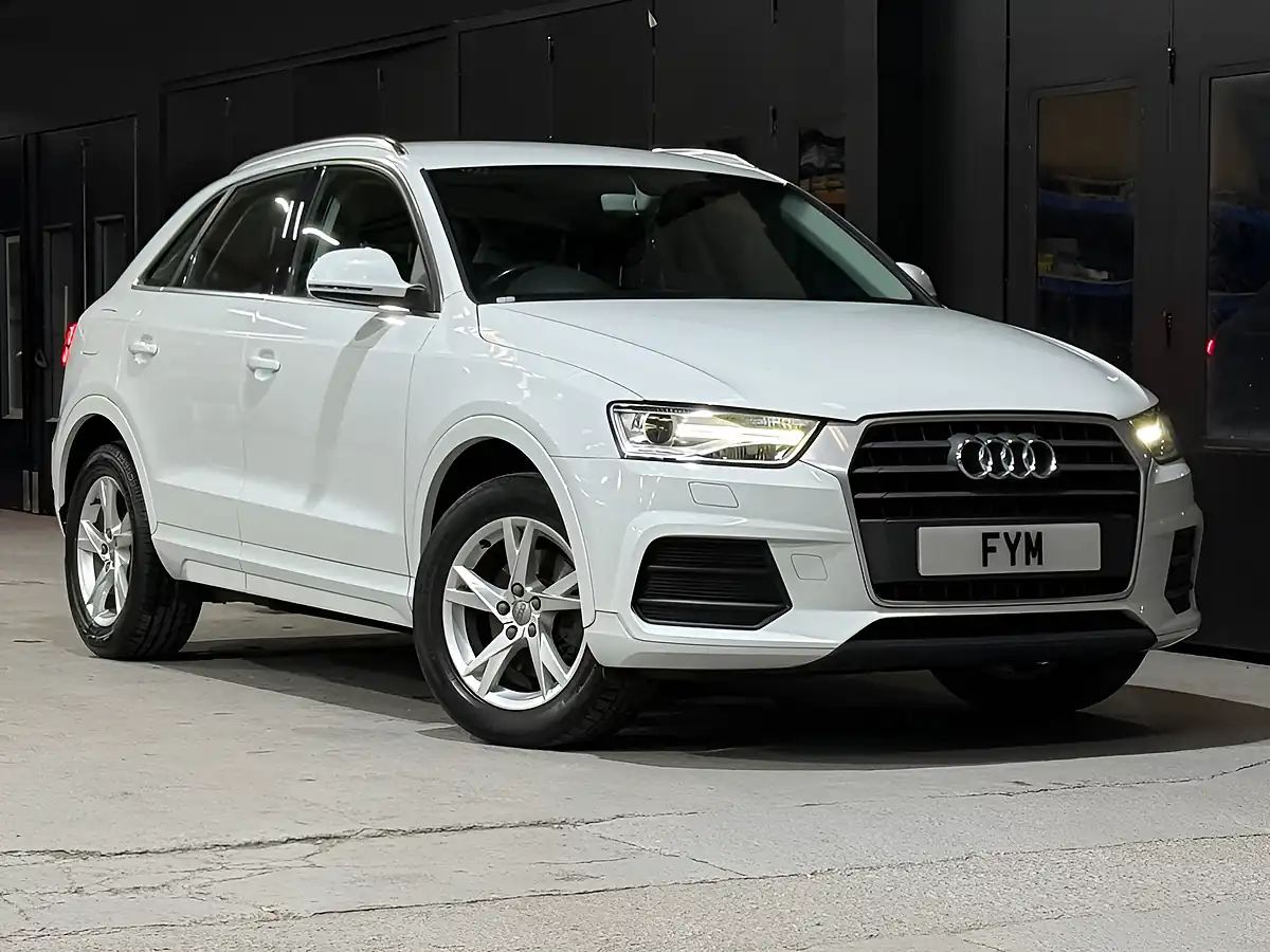 Used 2015 Audi Q3 Se White - Front View
