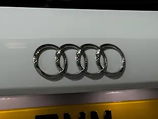 Used 2015 Audi Q3 Se White - Interior and Exterior details 13