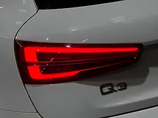 Used 2015 Audi Q3 Se White - Interior and Exterior details 9