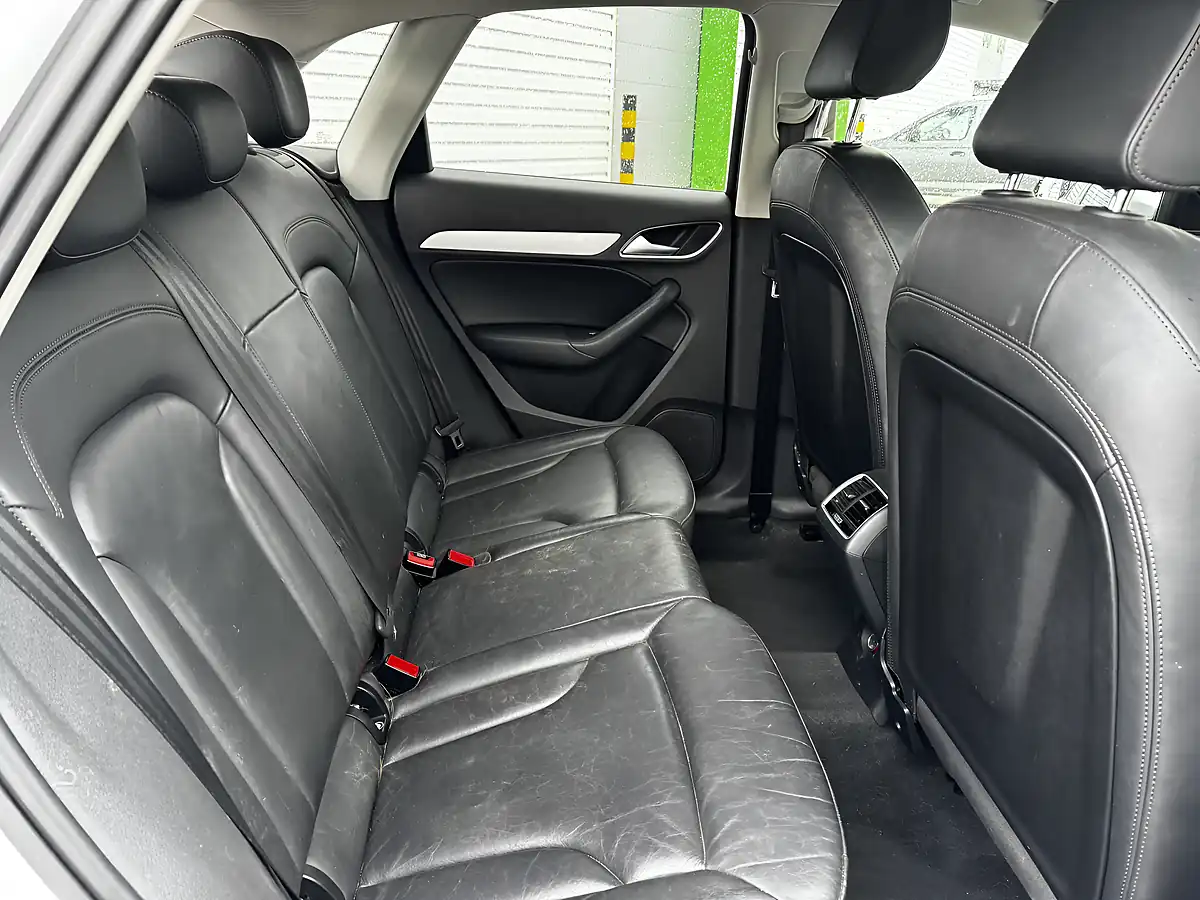 Used 2015 Audi Q3 Se White - Interior and Exterior details 16