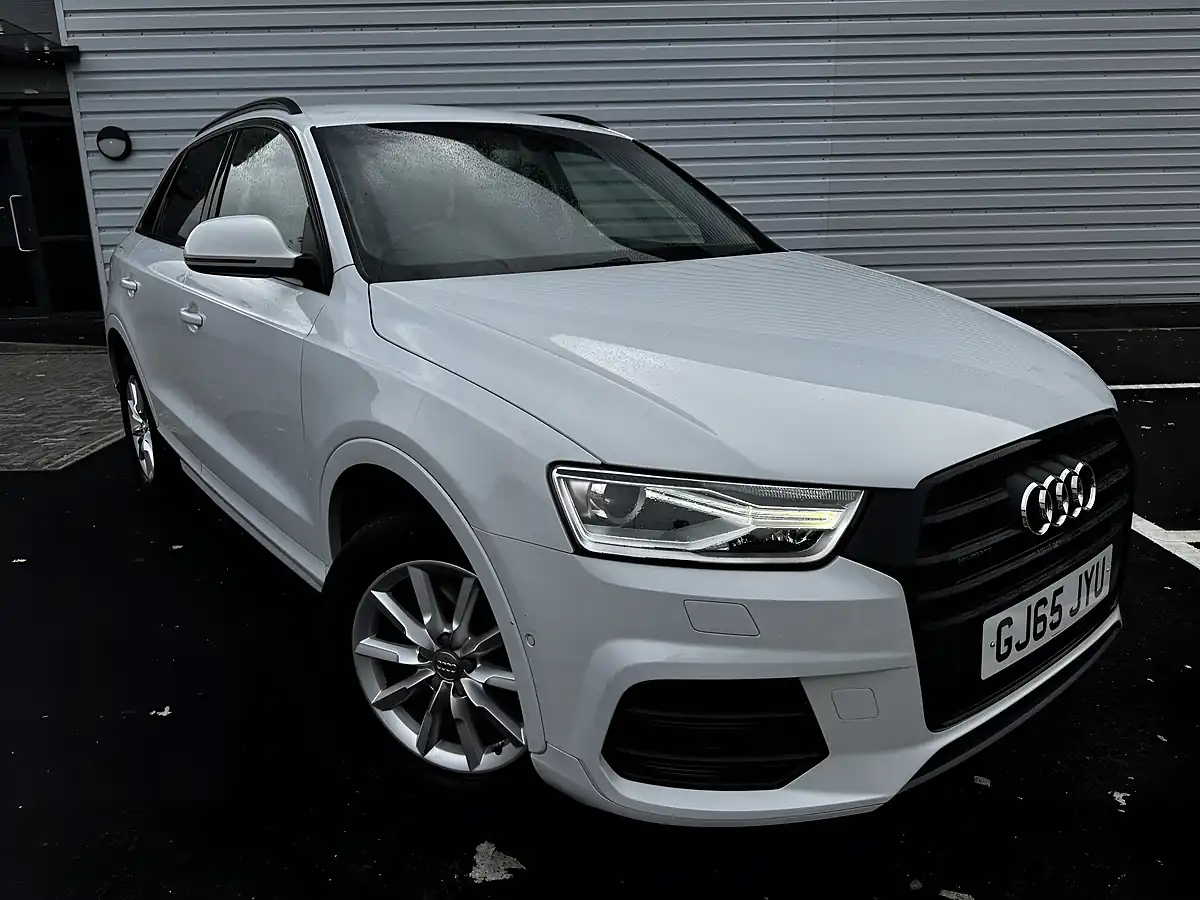 Used 2015 Audi Q3 Se White - Interior and Exterior details 2