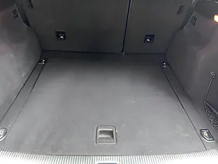 Used 2015 Audi Q5 S-Line Metallic Black - Interior and Exterior details 14