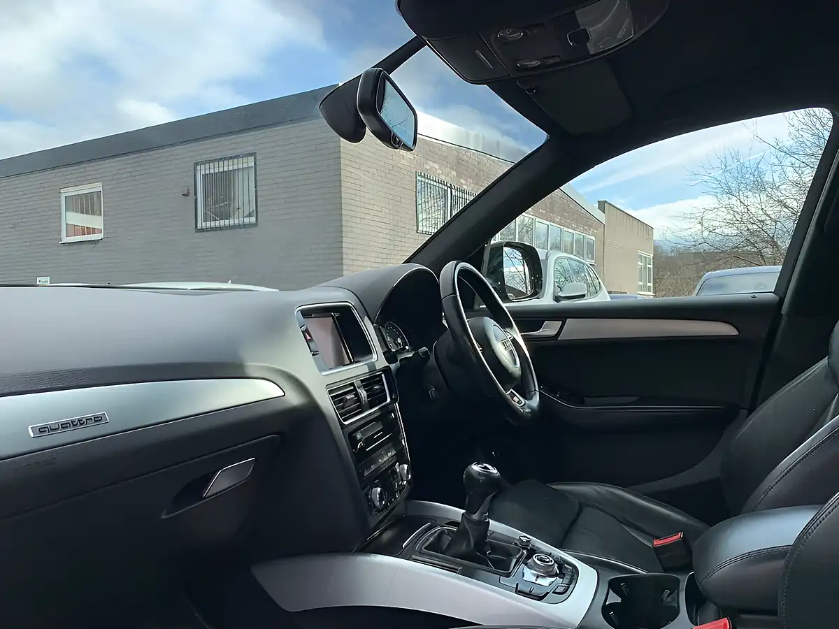 Used 2015 Audi Q5 S Line Plus Black - Interior and Exterior details 15