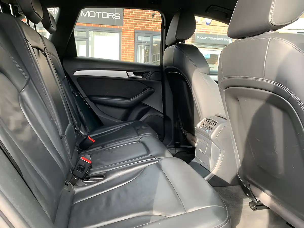 Used 2015 Audi Q5 S Line Plus Black - Interior and Exterior details 18