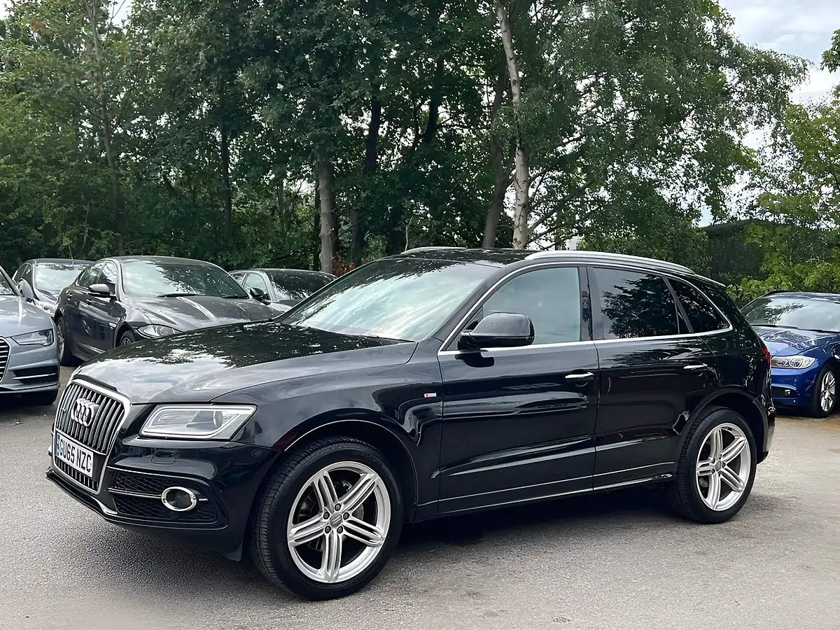 Used 2015 Audi Q5 S Line Plus Black - Interior and Exterior details 2
