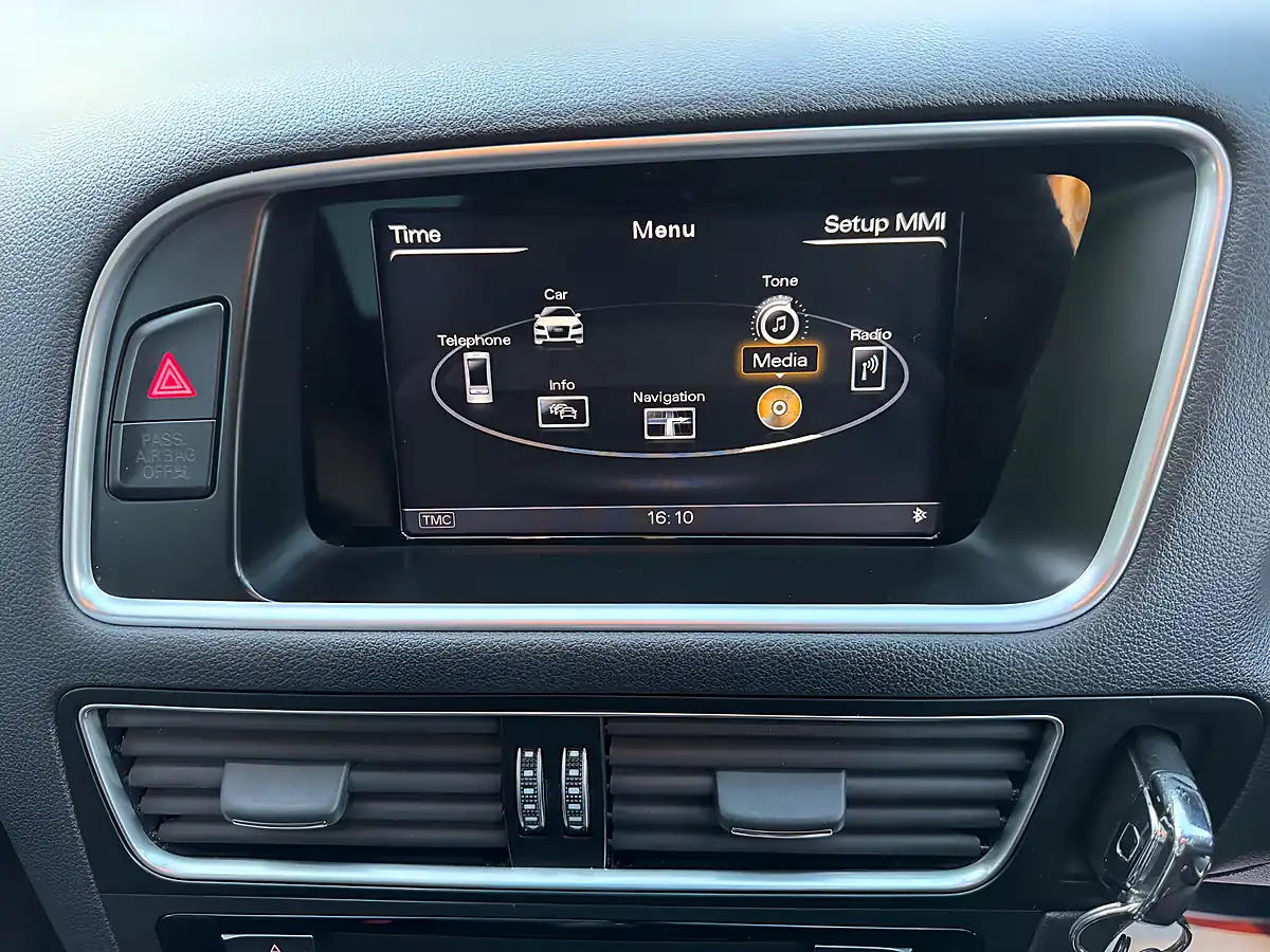 Used 2015 Audi Q5 S Line Plus Black - Interior and Exterior details 14