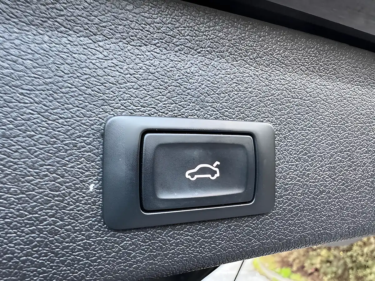 Used 2015 Audi Q5 S Line Plus Black - Interior and Exterior details 19