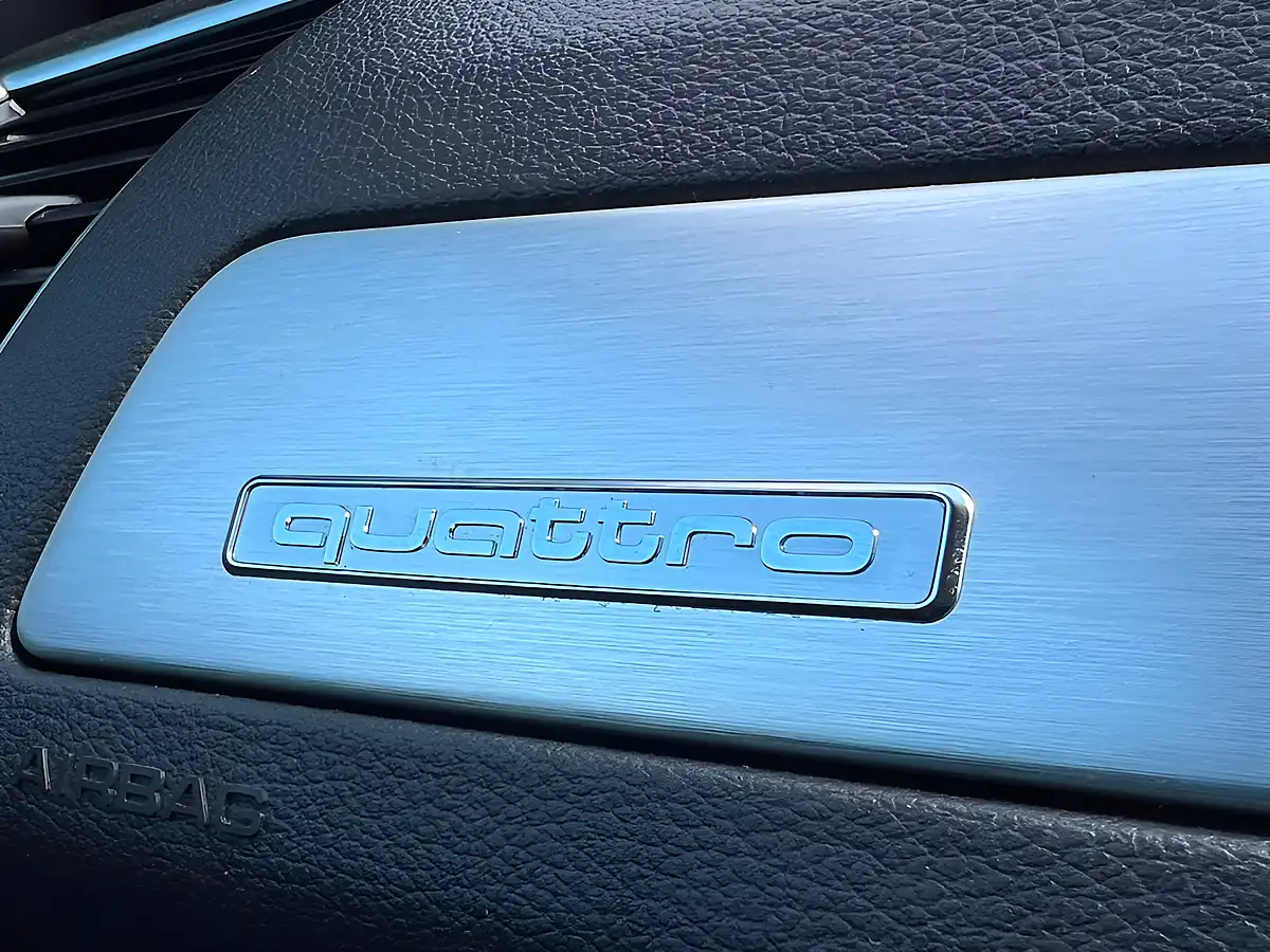 Used 2015 Audi Q5 S Line Plus Blue - Interior and Exterior details 18