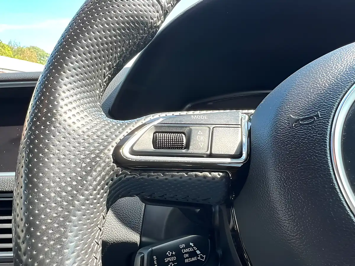 Used 2015 Audi Q5 S Line Plus Blue - Interior and Exterior details 19
