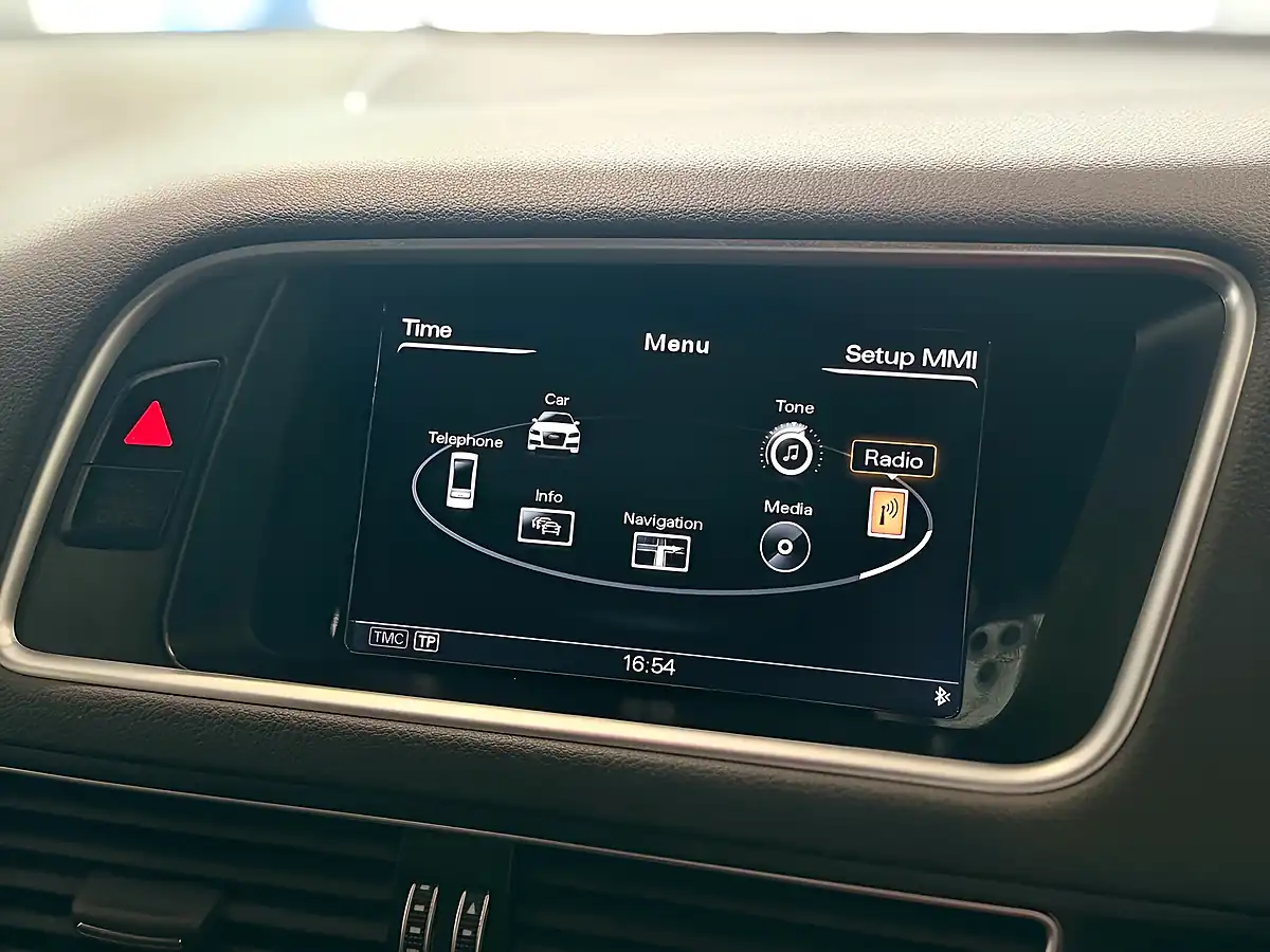 Used 2015 Audi Q5 S Line Plus Grey - Interior and Exterior details 13