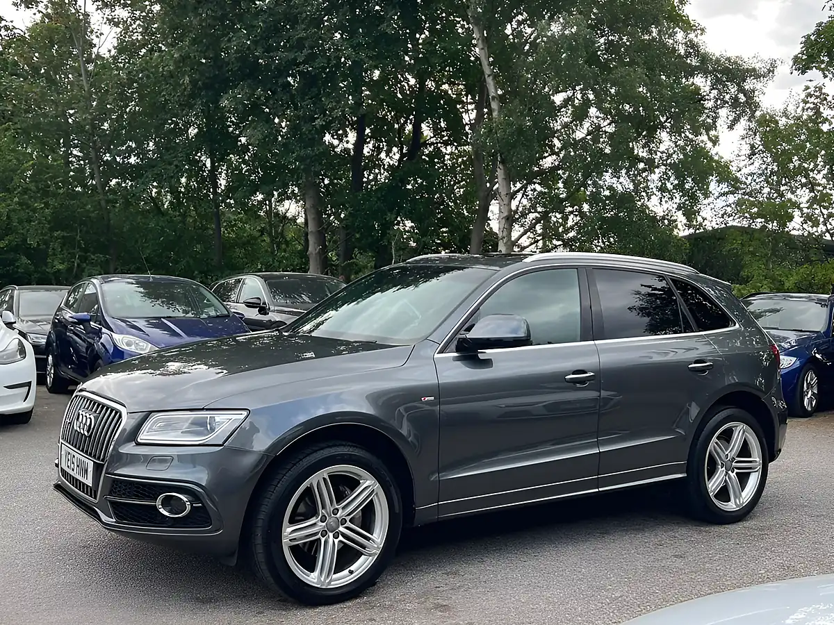 Used 2015 Audi Q5 S Line Plus Grey - Interior and Exterior details 2