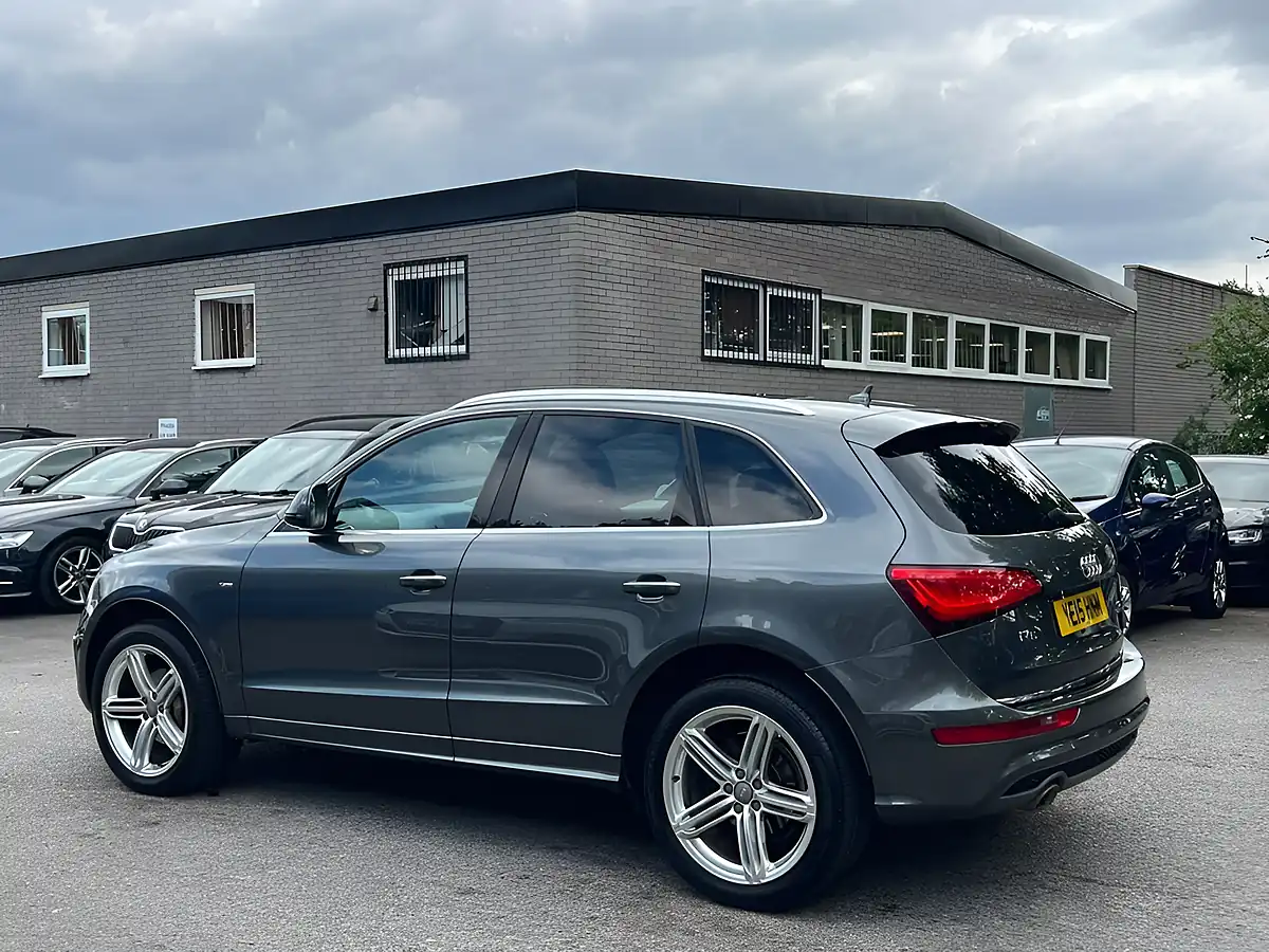 Used 2015 Audi Q5 S Line Plus Grey - Interior and Exterior details 4