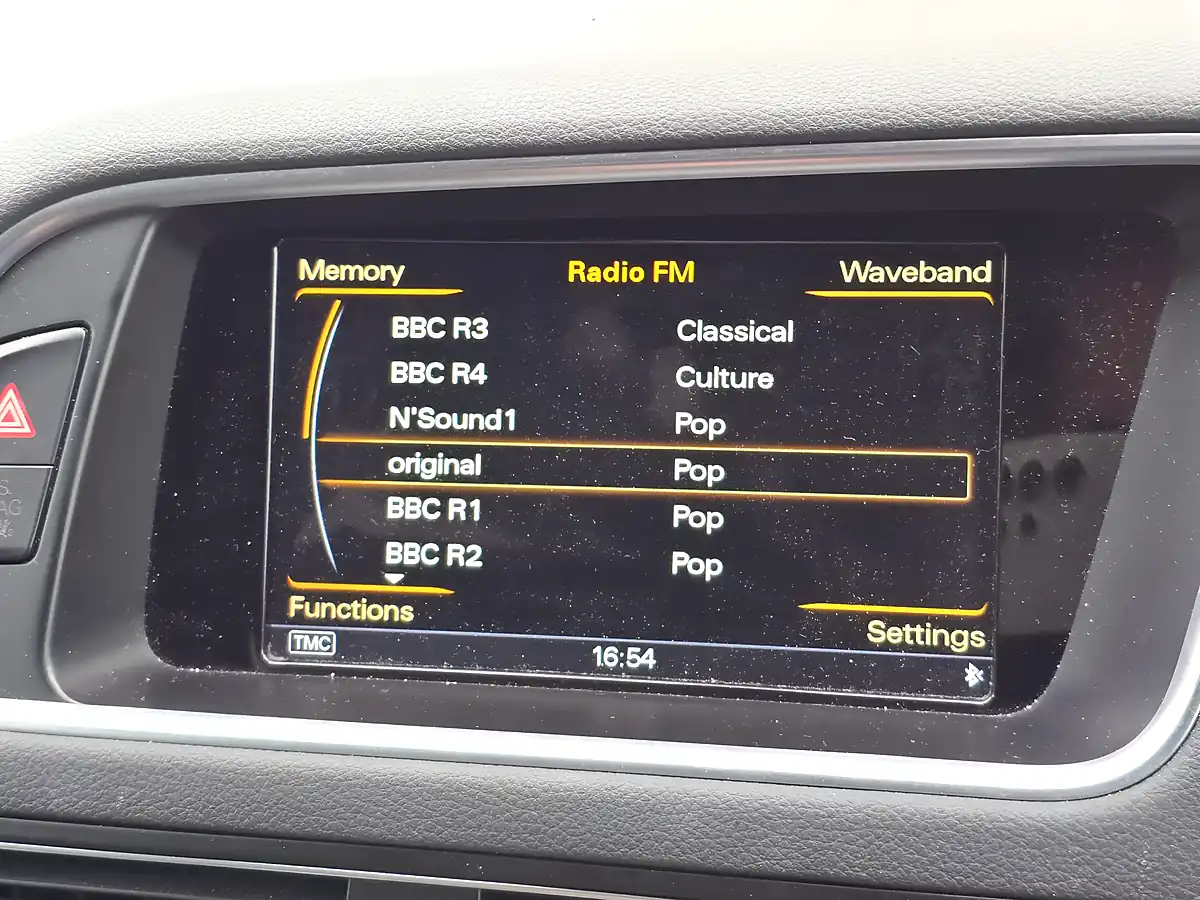 Used 2015 Audi Q5 S Line Plus Grey - Interior and Exterior details 10