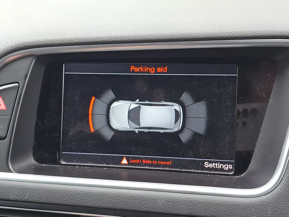 Used 2015 Audi Q5 S Line Plus Grey - Interior and Exterior details 12