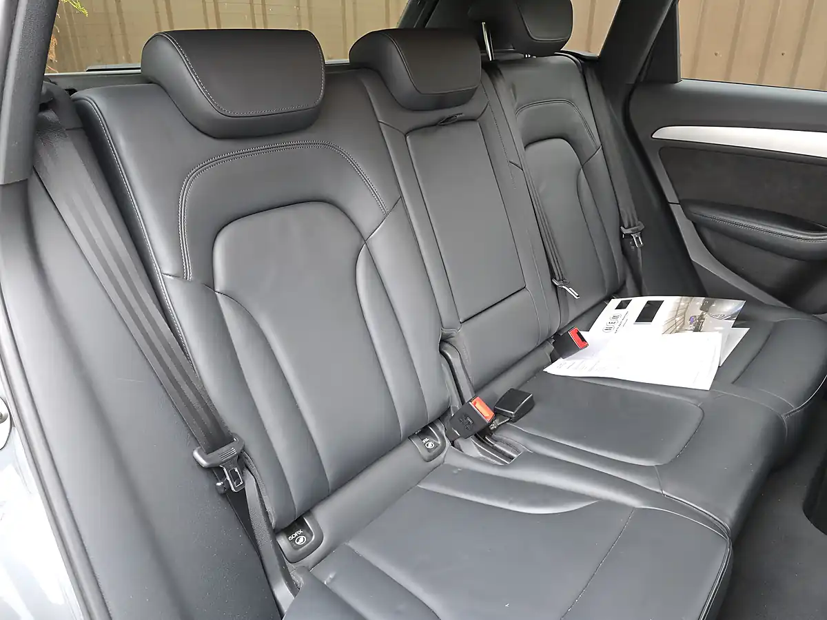 Used 2015 Audi Q5 S Line Plus Grey - Interior and Exterior details 18