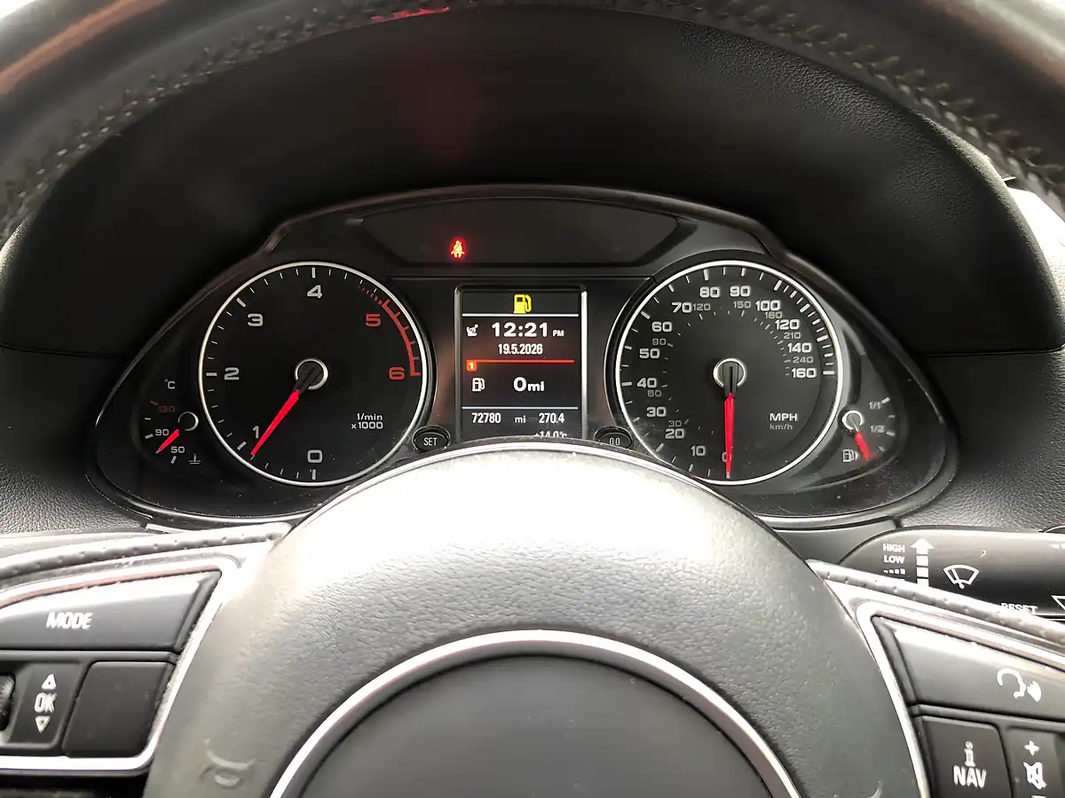 Used 2015 Audi Q5 S Line Plus - Interior and Exterior details 6