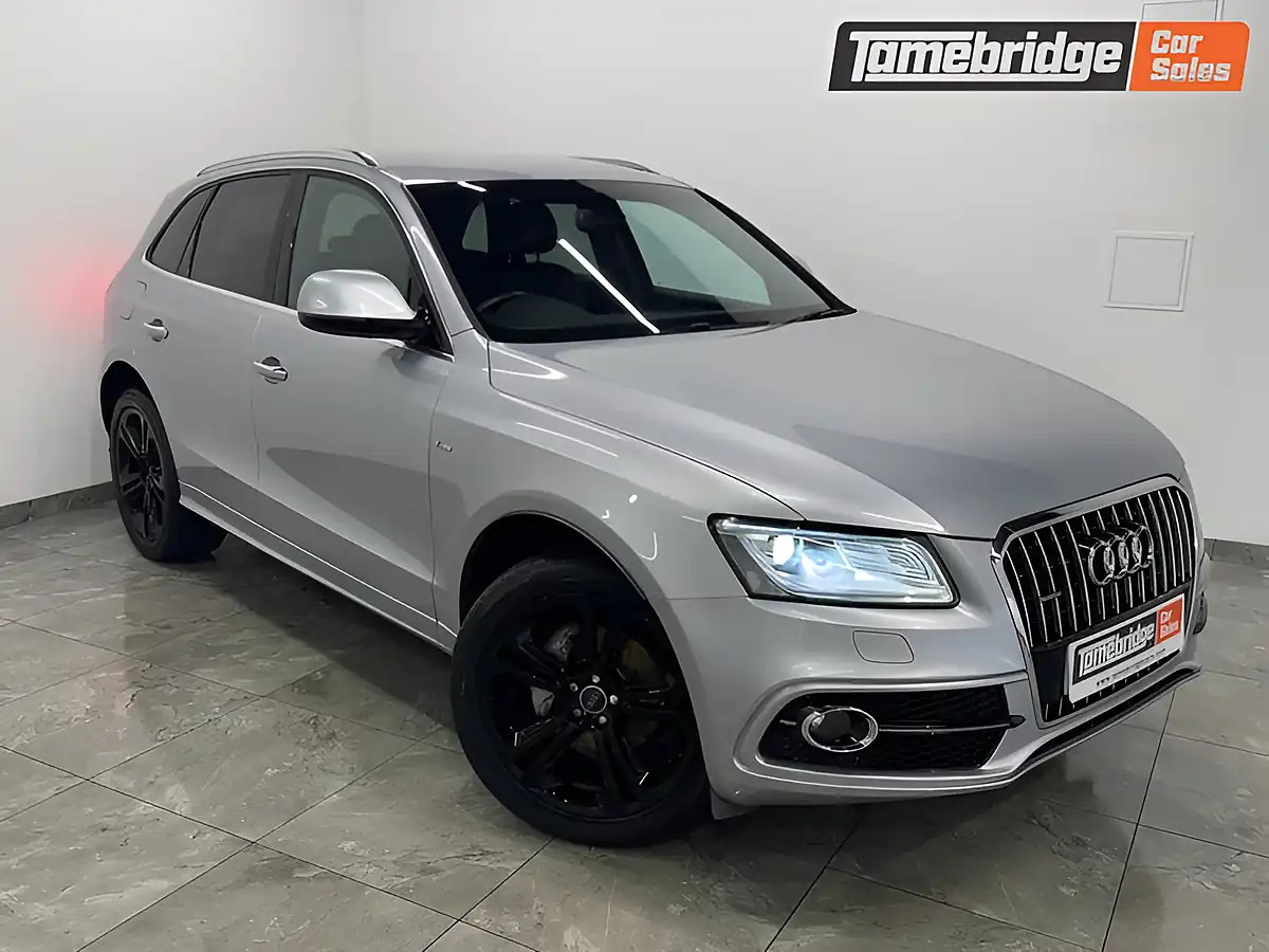 Used 2015 Audi Q5 S Line Plus Silver - Front View