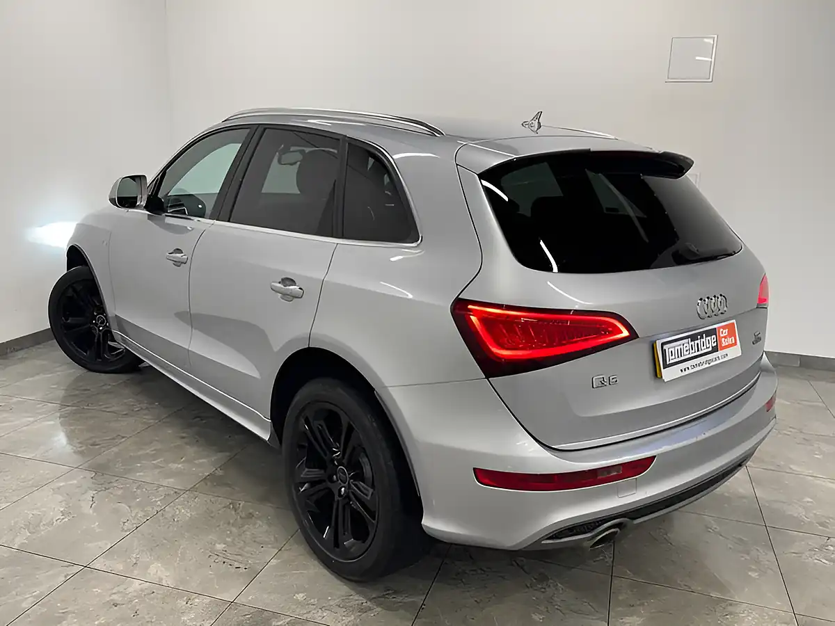 Used 2015 Audi Q5 S Line Plus Silver - Interior and Exterior details 5