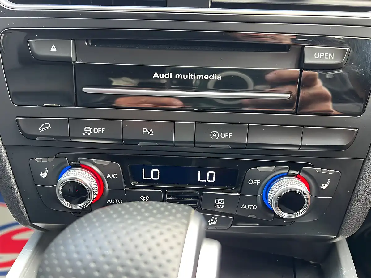 Used 2015 Audi Q5 S Line Plus White - Interior and Exterior details 16