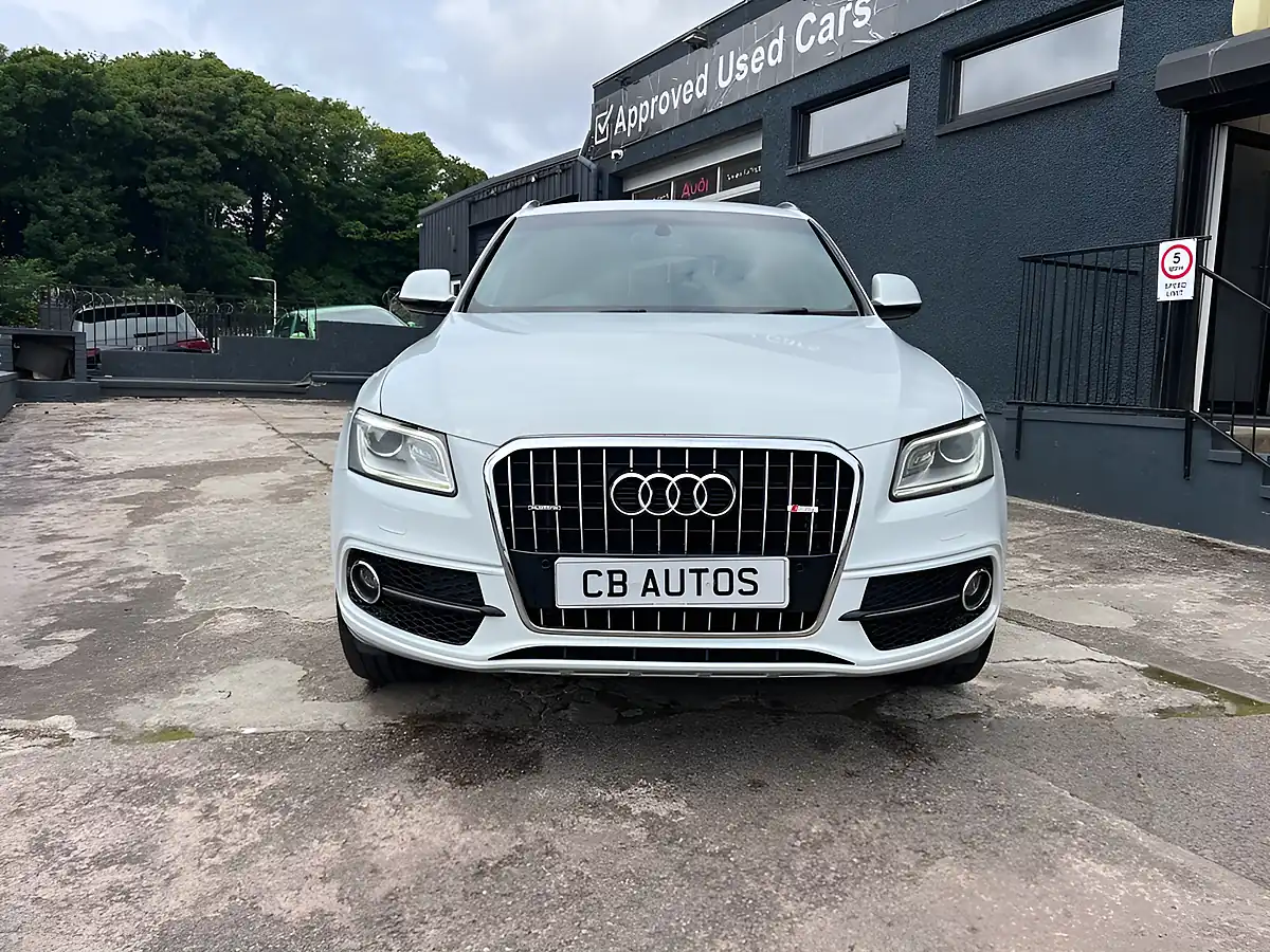 Used 2015 Audi Q5 S Line Plus White - Interior and Exterior details 2