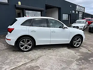 Used 2015 Audi Q5 S Line Plus White - Interior and Exterior details 3