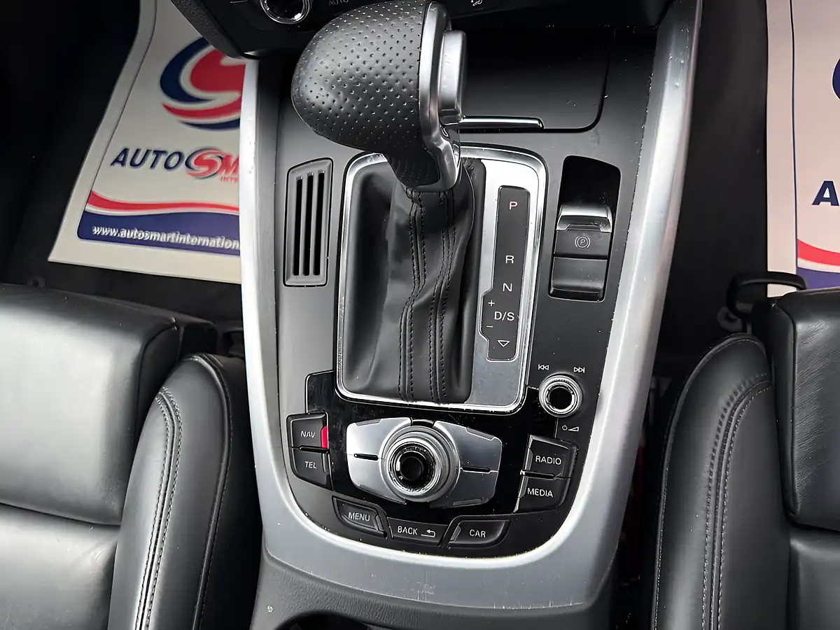Used 2015 Audi Q5 S Line Plus White - Interior and Exterior details 11