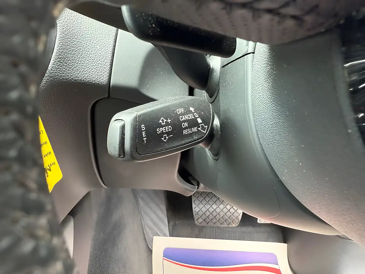 Used 2015 Audi Q5 S Line Plus White - Interior and Exterior details 13