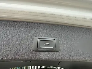 Used 2015 Audi Q5 S Line Plus White - Interior and Exterior details 19