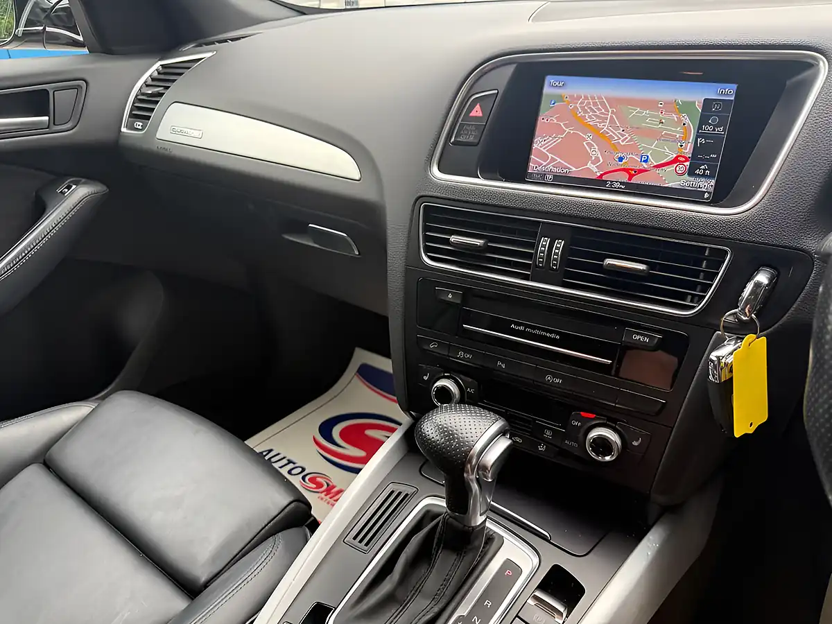 Used 2015 Audi Q5 S Line Plus White - Interior and Exterior details 7