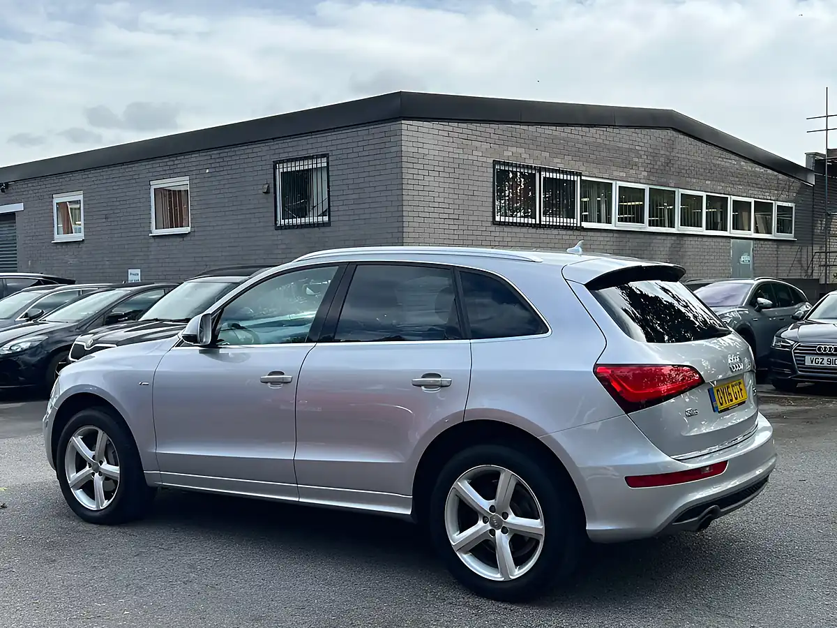 Used 2015 Audi Q5 S Line Silver - Interior and Exterior details 8