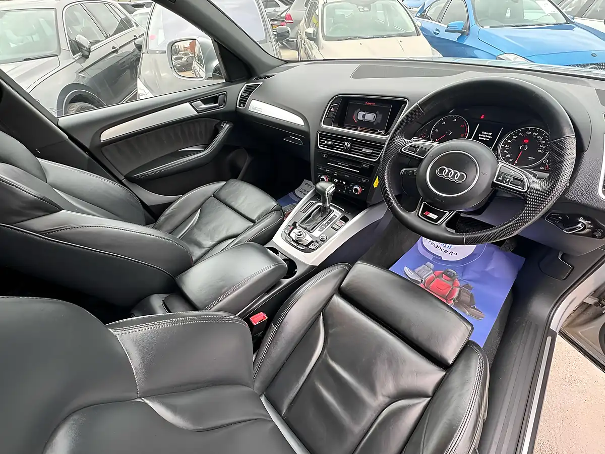 Used 2015 Audi Q5 S Line Silver - Interior and Exterior details 15