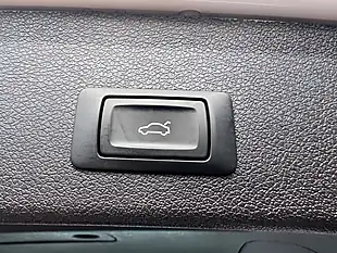 Used 2015 Audi Q5 Se White - Interior and Exterior details 17