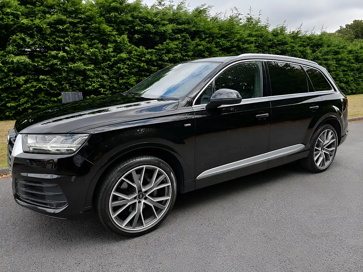 Used 2015 Audi Q7 S Line Black - Interior and Exterior details 3