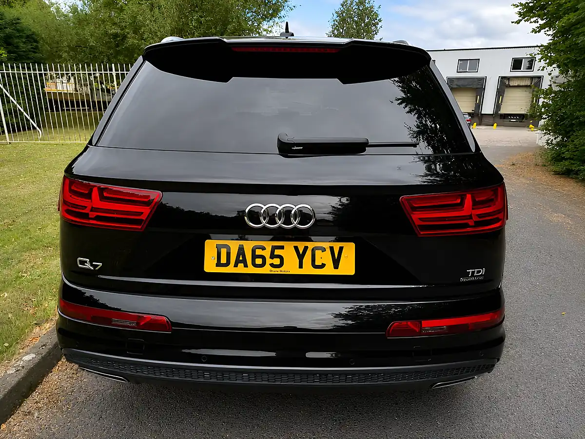 Used 2015 Audi Q7 S Line Black - Interior and Exterior details 7